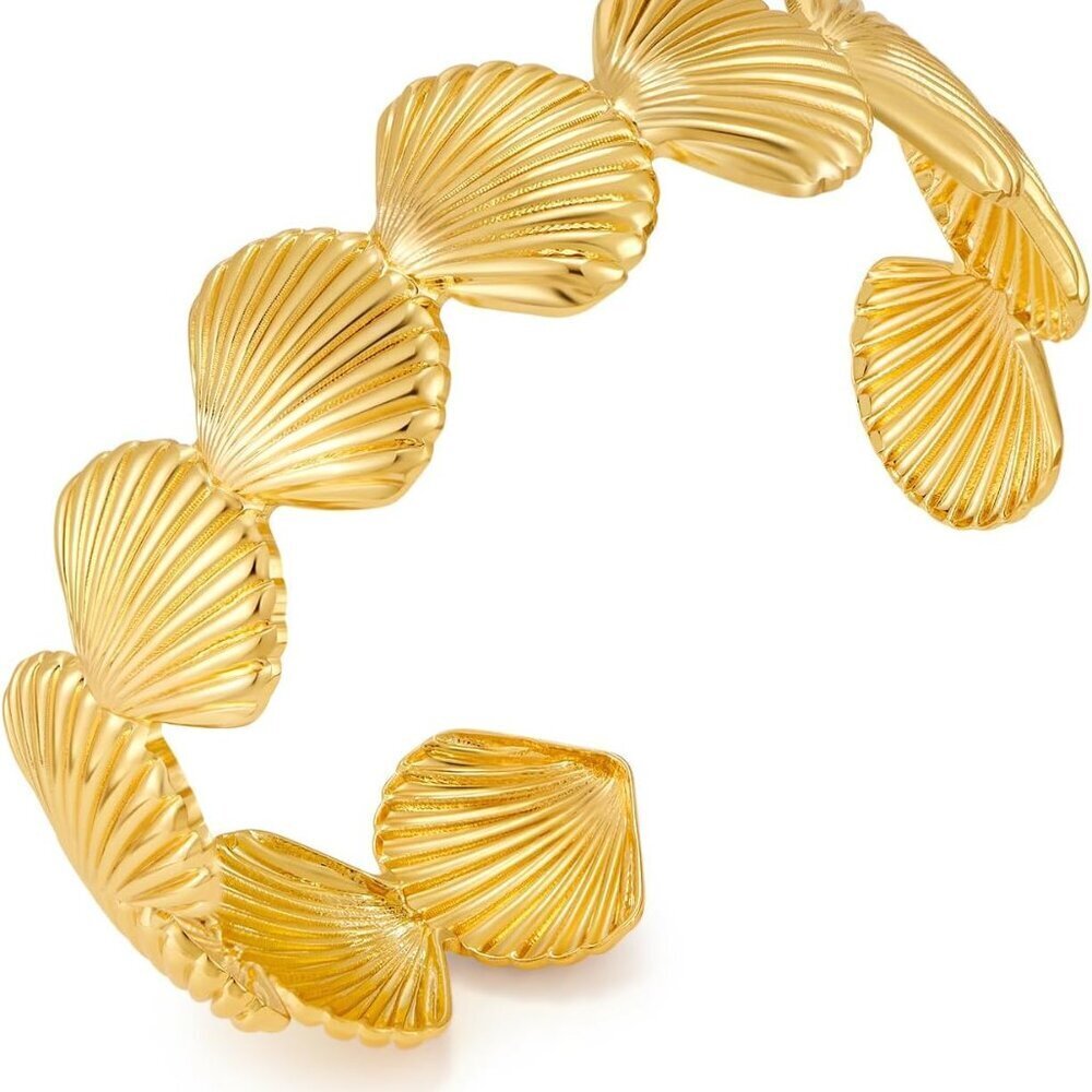 Gold Shell Cuff Bracelets for Women Boho Beach Statement Jewelry